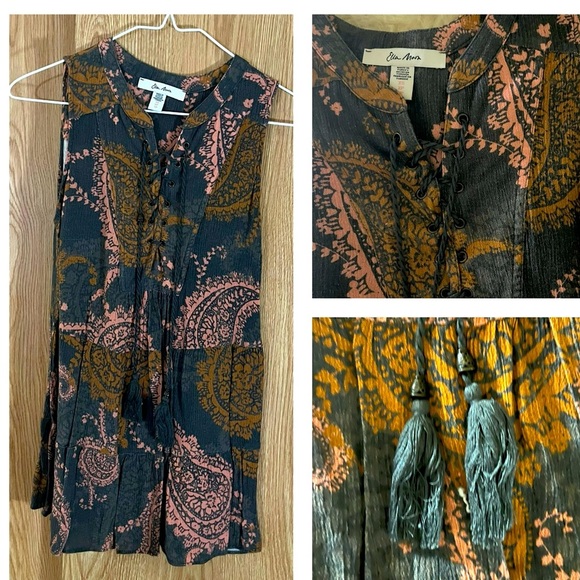 Gray/ Peach Paisley Boho Sleeveless Lace Drawstring Neckline X-Long Tunic Top - Picture 7 of 7